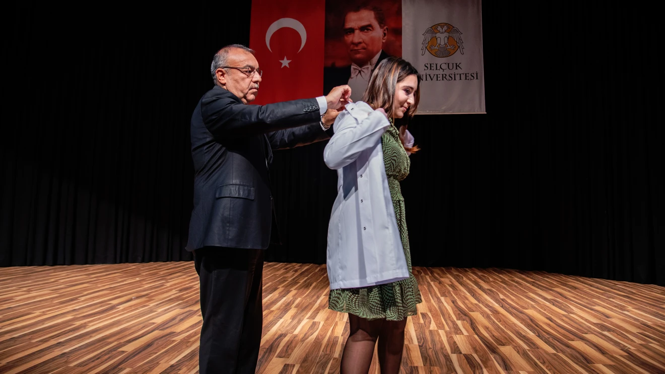 Geleceğin Hekimleri, Mesleğe İlk Adımlarını Attı